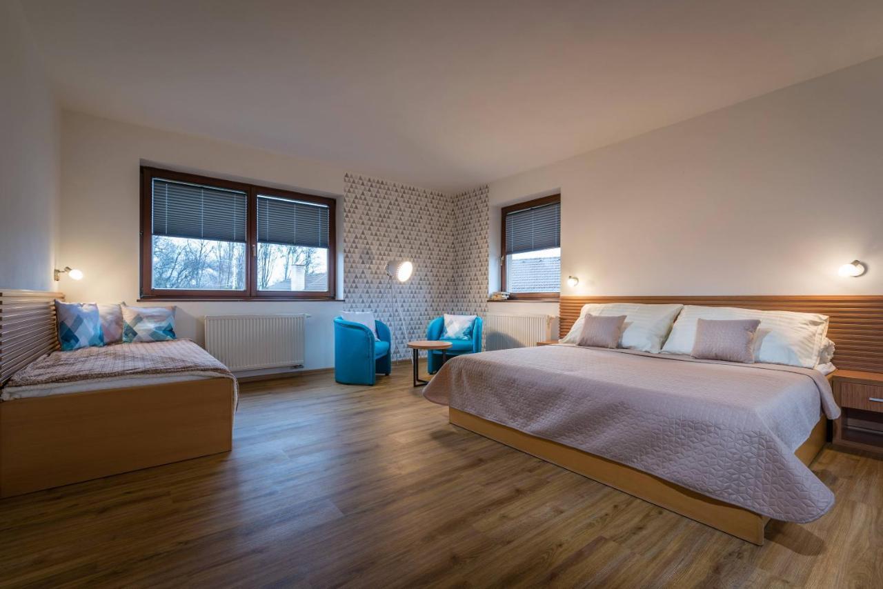 Moment - Bistro & Ubytovanie Otel Batizovce Dış mekan fotoğraf